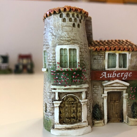 J Carlton Hand Printed Miniature Building 210245 Auberge - Picture 8 of 13